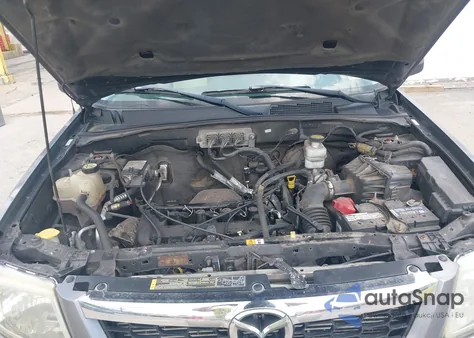 2008 Mazda Tribute I Sport z USA, uszkodzony, nr VIN 4F2CZ02Z48KM14123